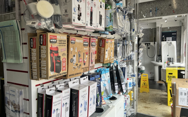 Explore our wide range of syphons and flush valves for efficient plumbing solutions.