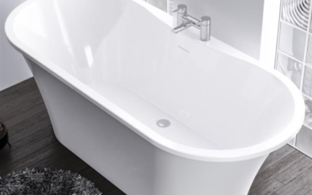 Freestanding-Bath